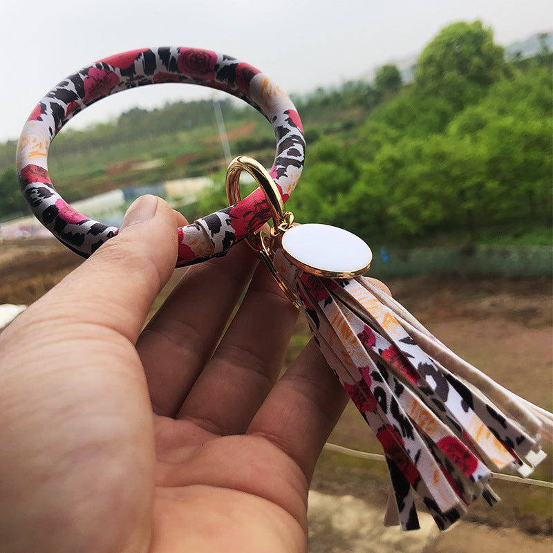 Wholesale Tie-dyed Bee Chrysanthemum Flag Simple Pu Leather Bracelet Keychain